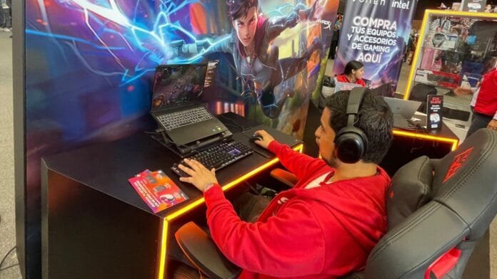 hp-omen-max-16-laptop-gaming-colombia-ia HP OMEN Max 16: La bestia gamer