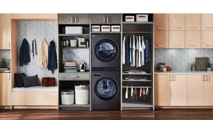 Lavadora y secadora LG todo-en-uno con tecnología AI DD 2.0 integrada en cuarto de lavado moderno colombiano