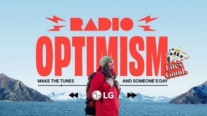 LG Radio Optimism campaña publicitaria con mujer en paisaje nevado y logo Life's Good, plataforma musical con inteligencia artificial para combatir la soledad