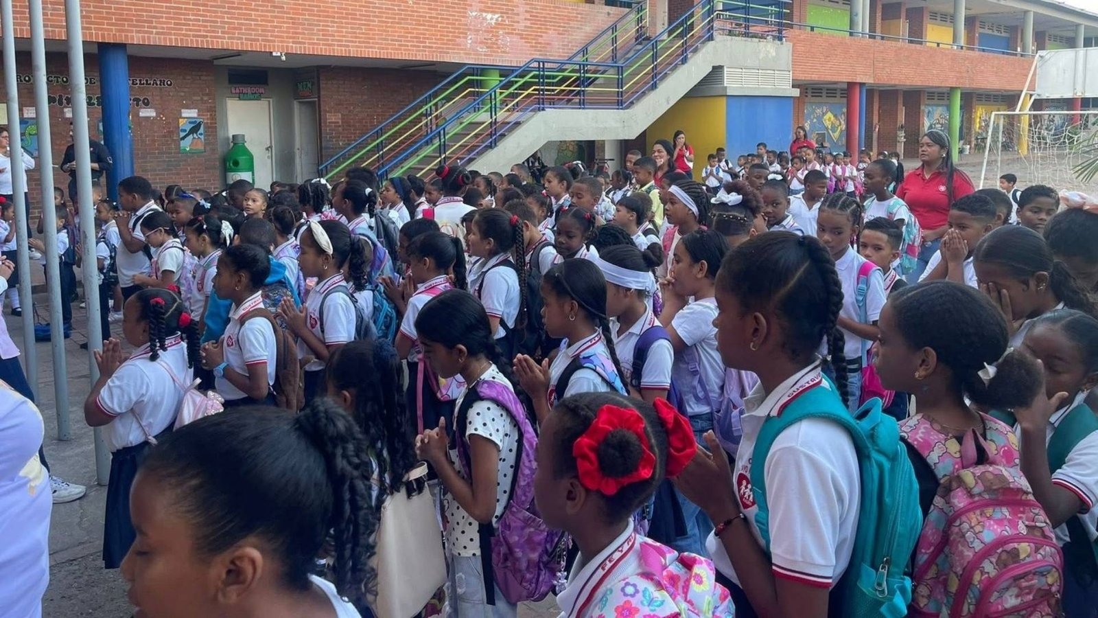 Fe y Alegría Colombia regreso a clases 2026 estudiantes