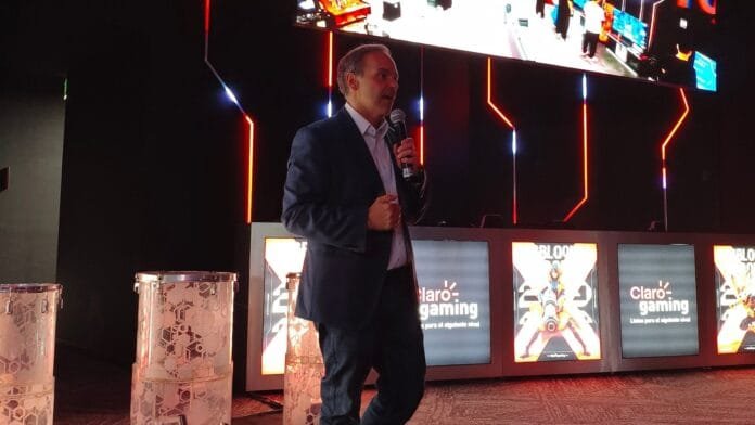 Claro Gaming Plaza Claro Bogotá infraestructura esports arena torneos gaming Colombia