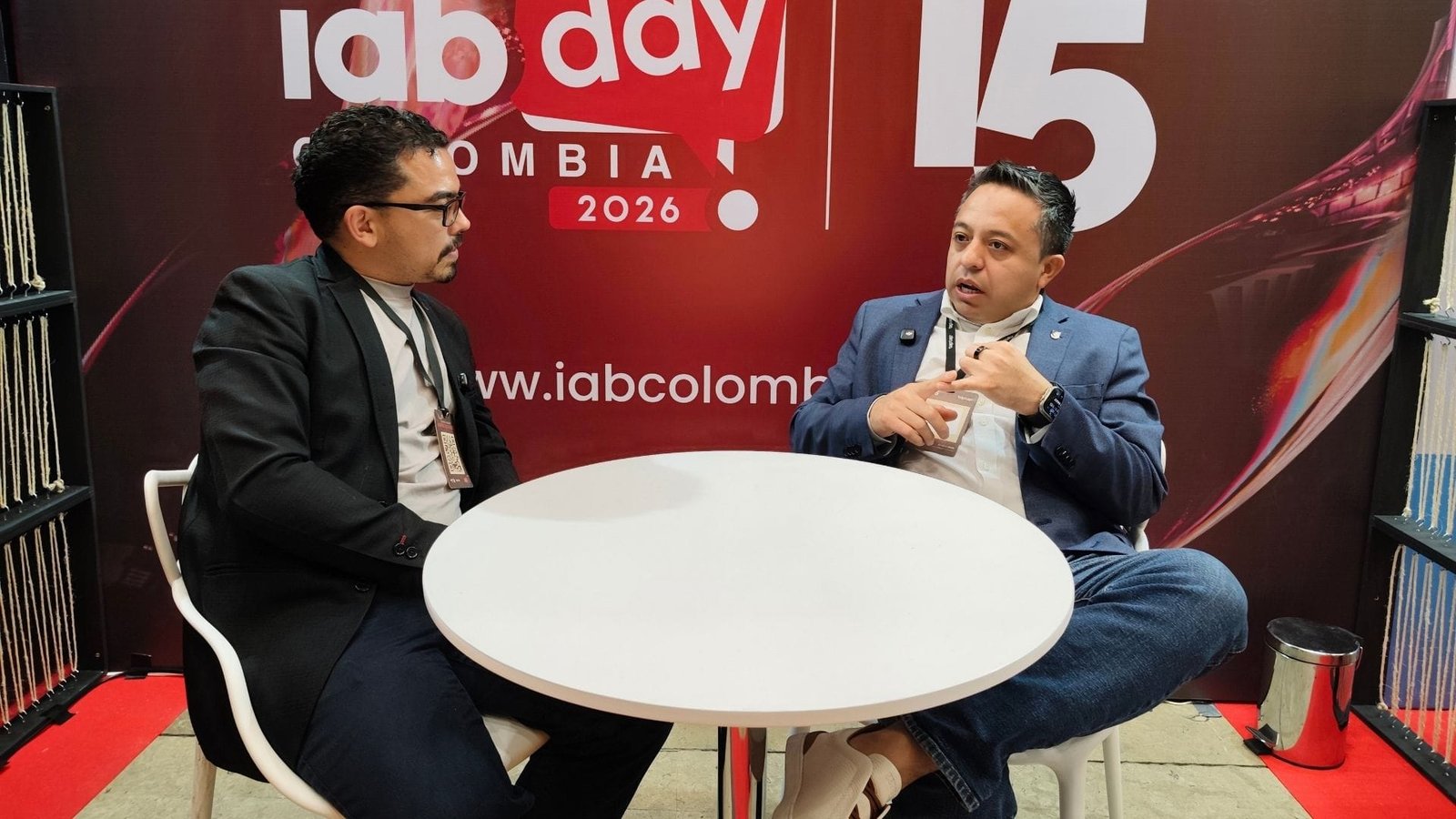 luis-badillo-iab-day-2026-colombia Luis Badillo CEO MCK Agency entrevista IAB Day 2026 Bogotá Colombia