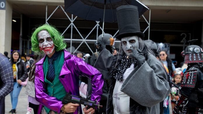 Cosplayers en la Copa Cosplay de Comic Con Colombia en Corferias Bogotá