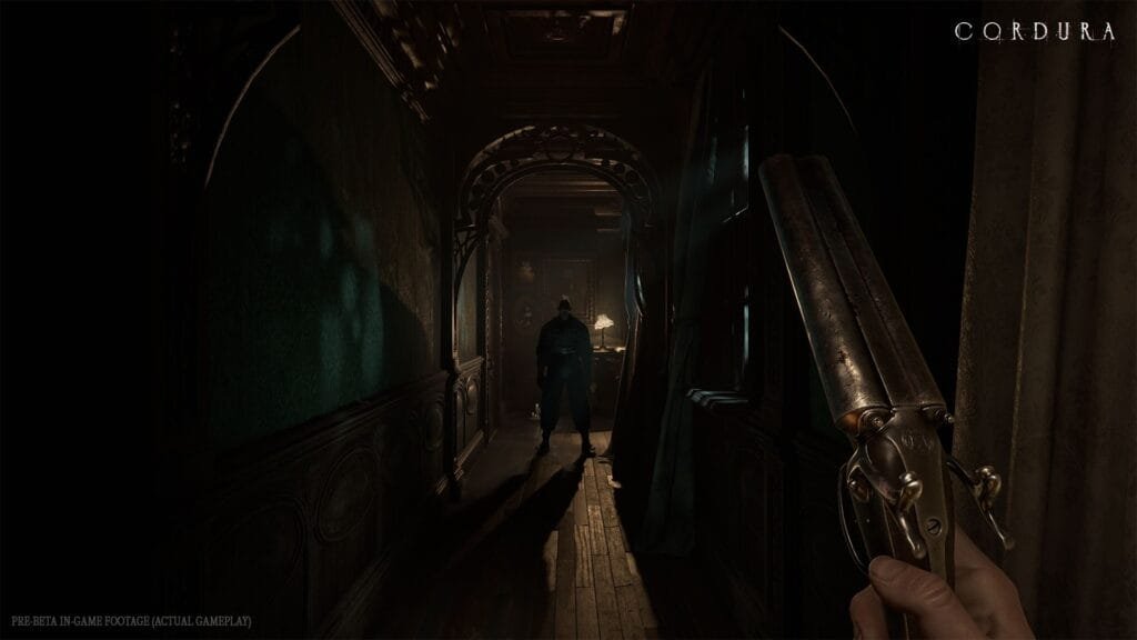 Garage51 revela el tráiler de jugabilidad de CORDURA, el terror cooperativo donde no puedes confiar ni en tu equipo 1 Gameplay de CORDURA en primera persona recorriendo corredor victoriano con escopeta