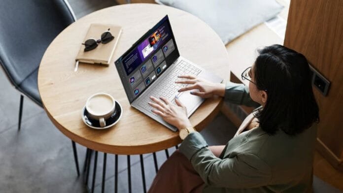 que-buscar-laptop-trabajo-2026 Guía con los 7 factores que sí importan al comprar una laptop de trabajo en 2026: procesador, RAM, seguridad y más, según Acer.