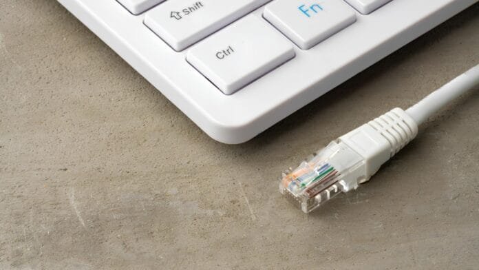 Cómo proteger tu dirección IP con VPN y firewall