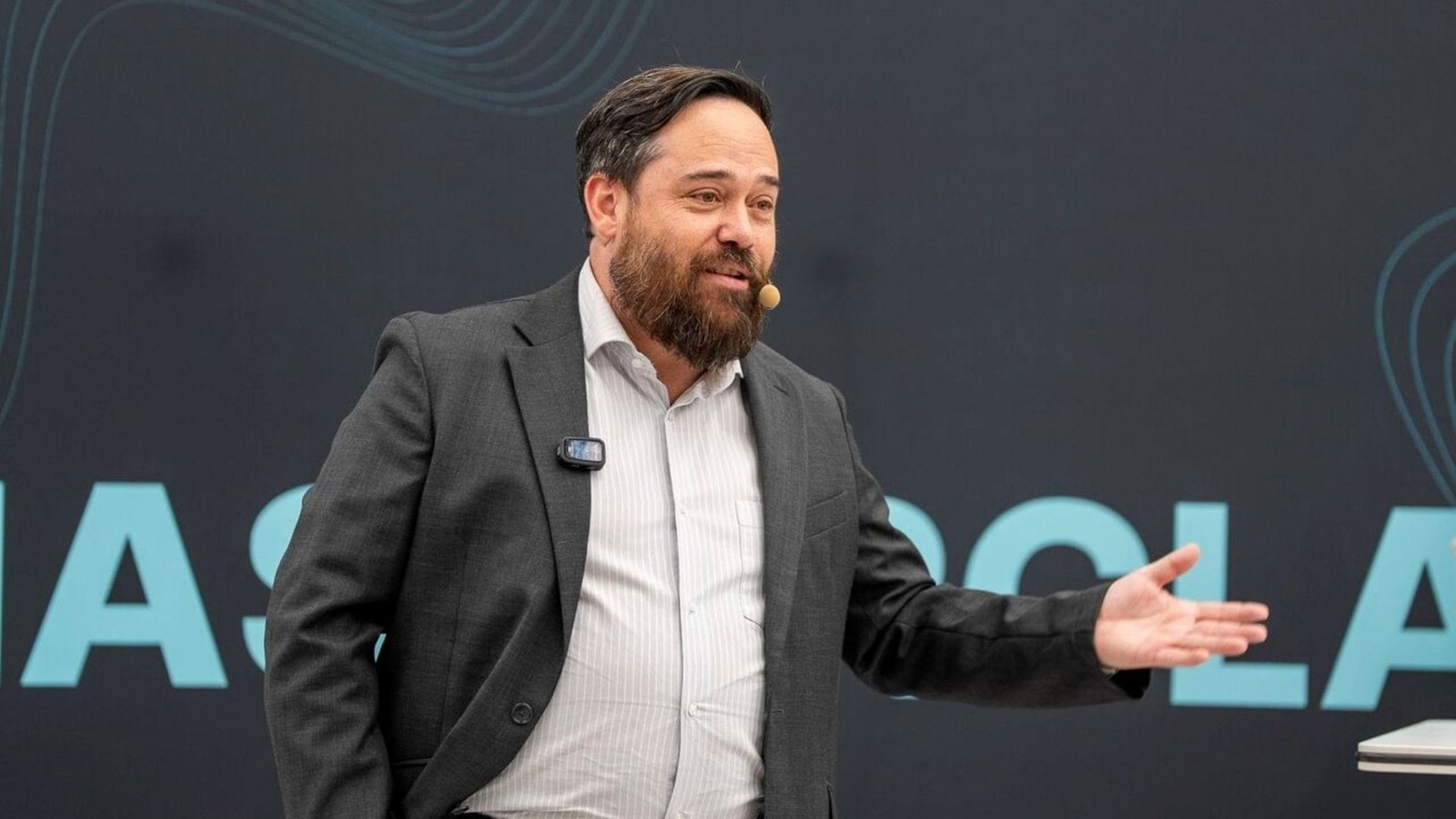 Presentación del estudio Colombia AI Pulse sobre adopción de IA en empresas colombianas