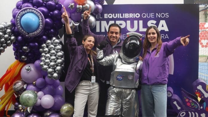 Tienda de LAIKA en la Calle 94 de Bogotá con Sputnik, la IA que recomienda cuidados para mascotas