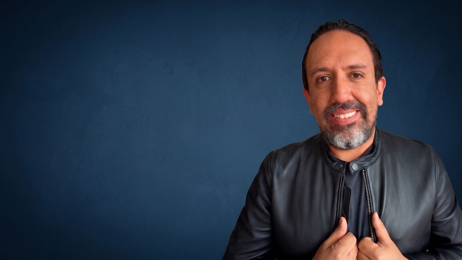 Gustavo Torres, director de Tecnogus, mención del Premio ESET al Periodismo 2026 por su reportaje sobre boletas falsas