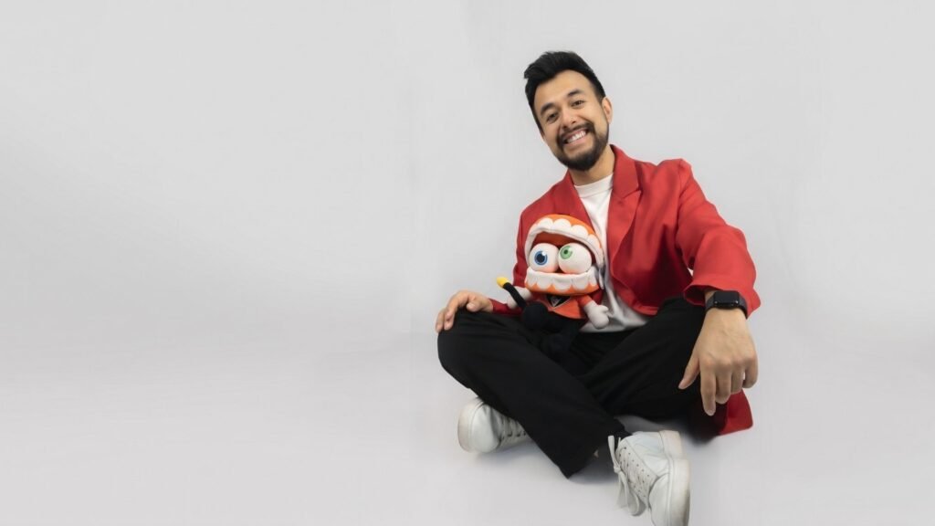 Rodo Balderas, voz de Caine en El Asombroso Circo Digital, en Comic Con Medellín 2026